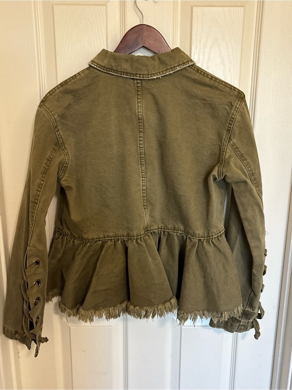 Free People Olive Ruffle Hem Denim Jacket Lace‑Up Cuffs XS - Picture 14 of 14